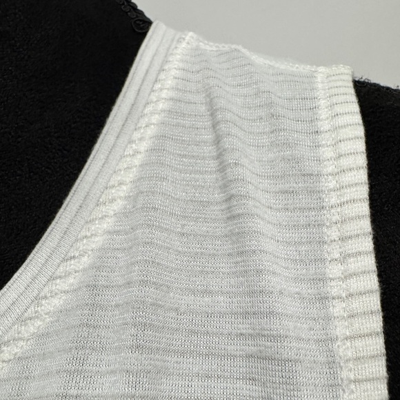 Lululemon Var-City Muscle Tank - Picture 5 of 8